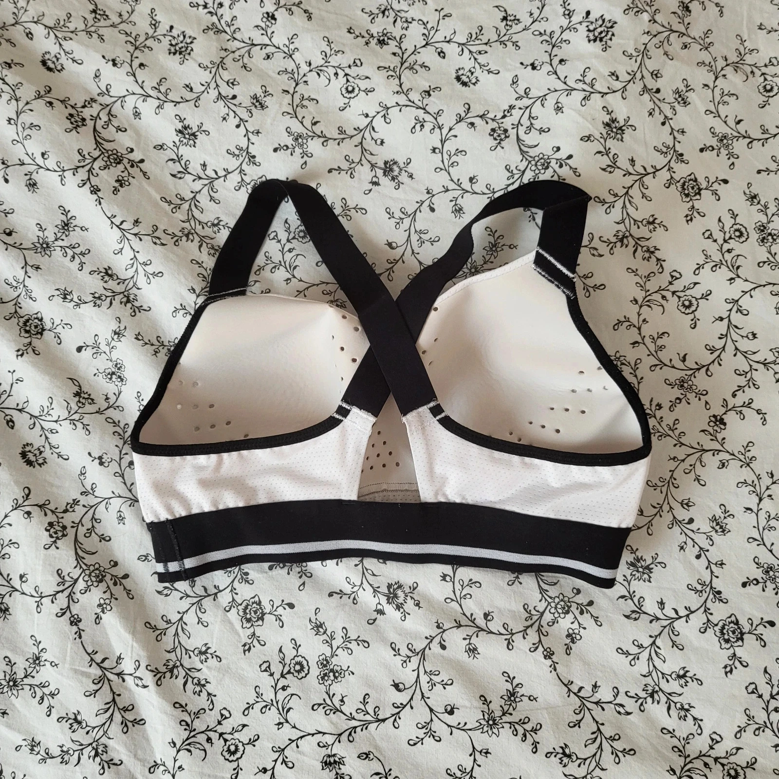 Sports bra – photo 2